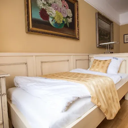 Pension Premium Cesky Krumlov Room photo